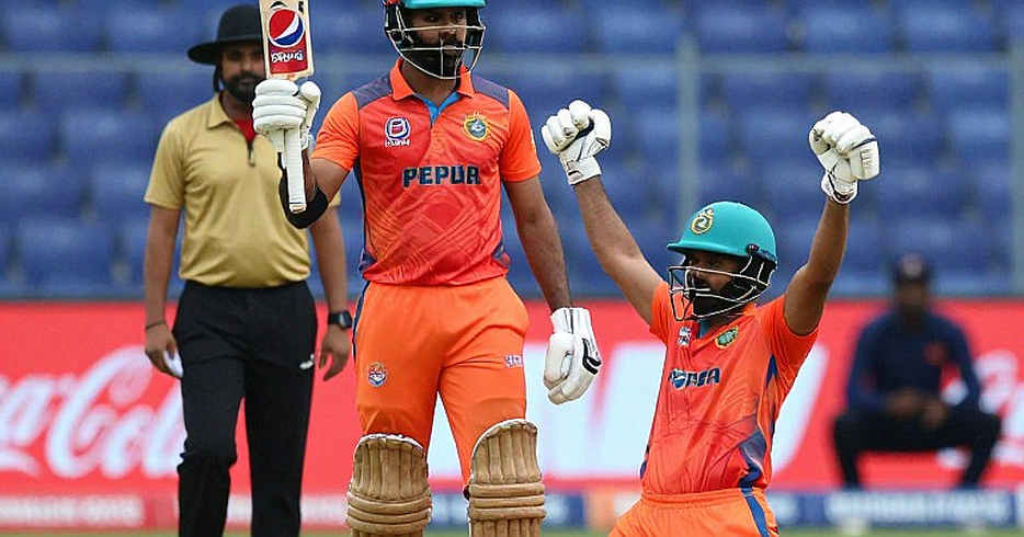 আলী রাজ্জাকের ১১১*: ১৭৮ রানের ঘাটতিতে সাত নম্বরে নামা ওই ইনিংসটা আসলে কী প্রমাণ করে