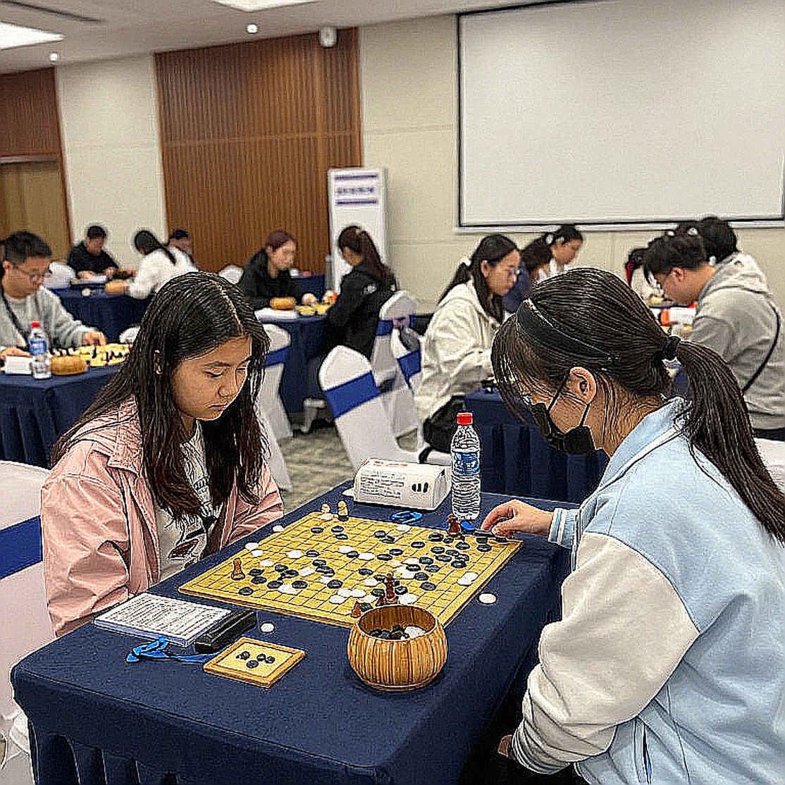 A Sicilian Sold Without Moves: ChessBase Magazine #225 and the Arithmetic of the Chess Content Market A Sicilian Sold Without Moves: ChessBase Magazine #225 and the Arithmetic of the Chess Content Market