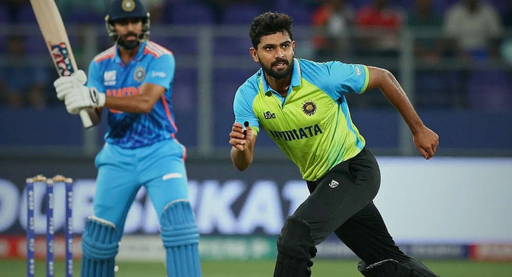 The Auction Economy of Franchise Cricket: Where the Balance Sheet, Not the Rating Card, Prices Performance