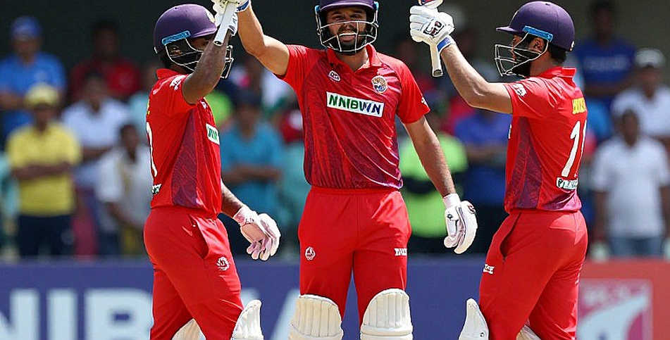 ইন্দোরের ১৪ রান: ভারতের ২-১ সিরিজ লিড যতটা মজবুত দেখায়, ততটা নয়