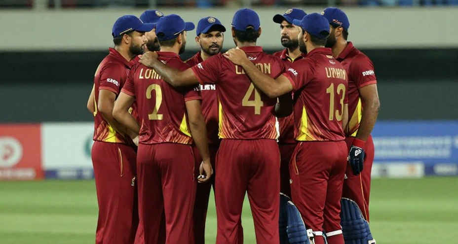 এশিয়ার পিচে আম্পায়ার্স কল: DRS-এর এরর বার যেভাবে ফলাফল লিখে দেয় এশিয়ার পিচে আম্পায়ার্স কল: DRS-এর এরর বার যেভাবে ফলাফল লিখে দেয়